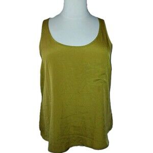 NWT Forever 21+ Plus Womens 2X/1X Scoopneck Sleeveless Solid Green Tank Top